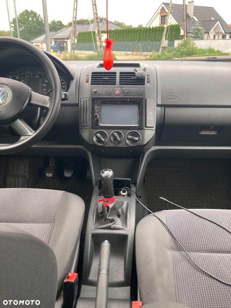 Volkswagen Polo - 7