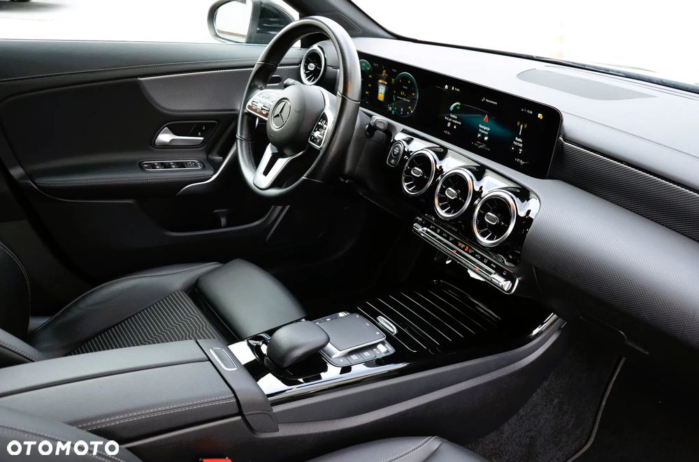 Mercedes-Benz CLA 200 d 8G-DCT Edition 2021 - 22