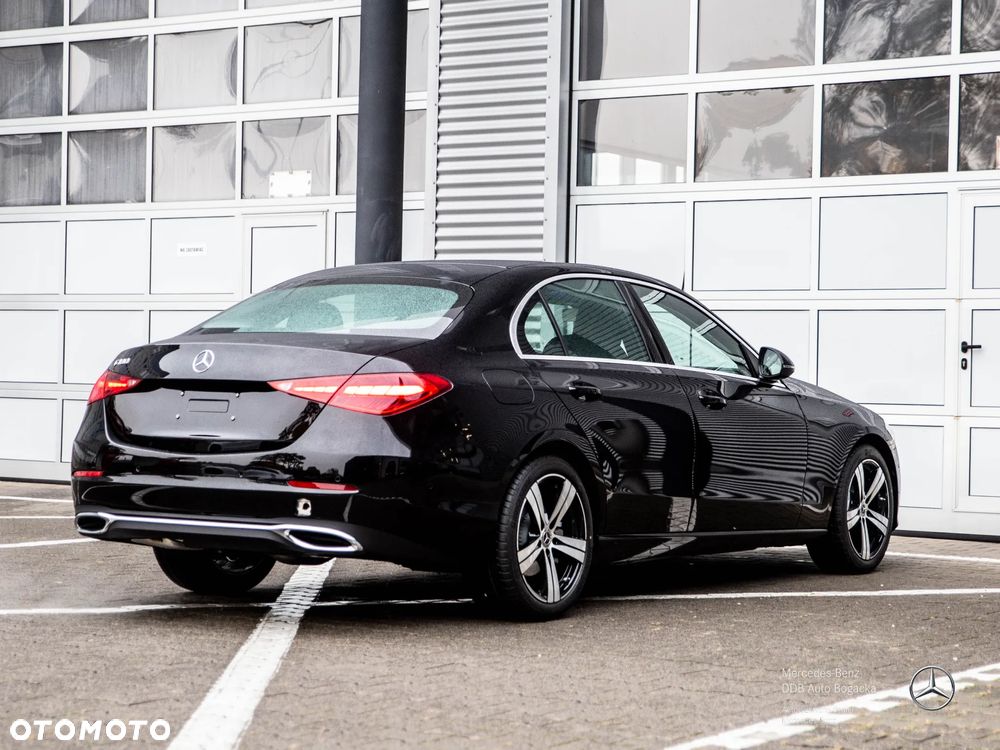 Mercedes-Benz Klasa C 180 mHEV Business Edition - 4