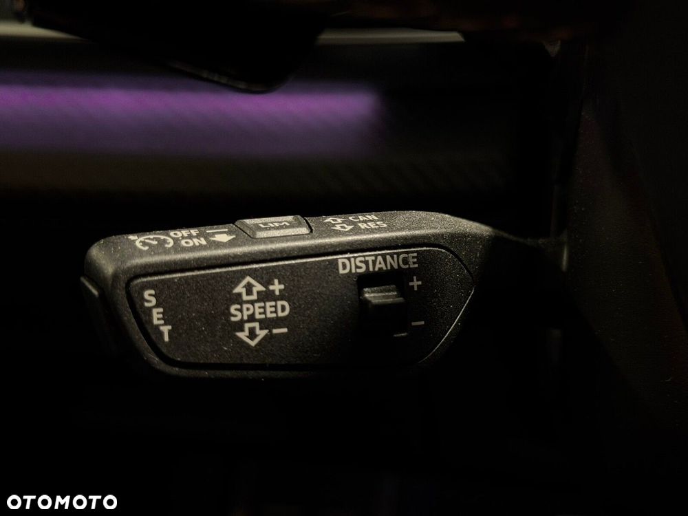 Audi RS Q8 TFSI Quattro Tiptronic - 9