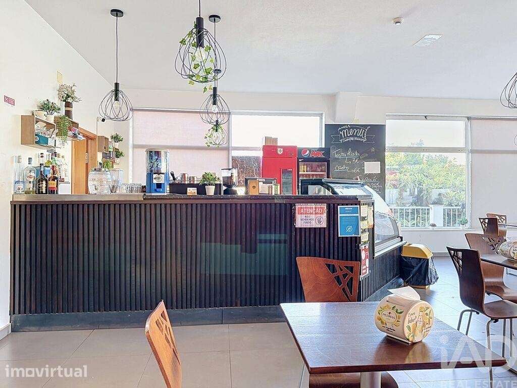 Loja / Estabelecimento Comercial em Amor de 93,00 m2 - Grande imagem: 5/24