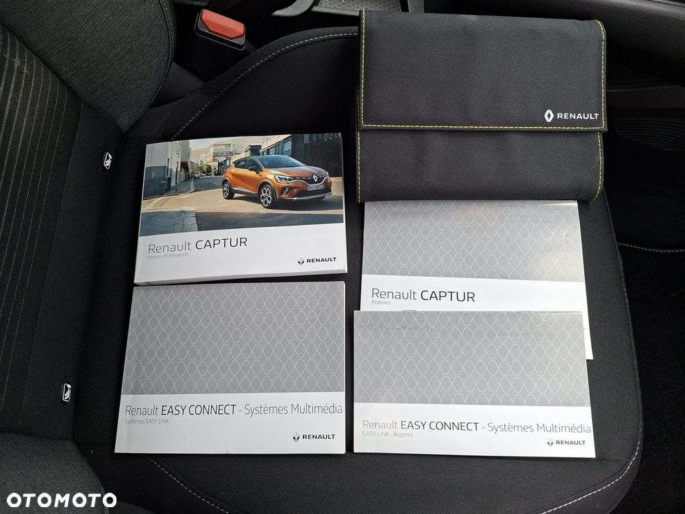 Renault Captur - 29