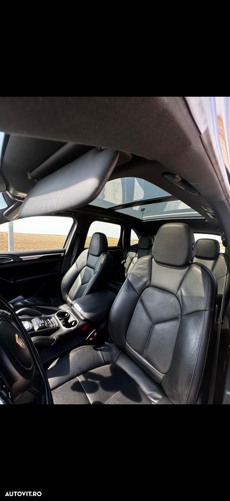 Porsche Cayenne 3.0TD TipTronic - 10