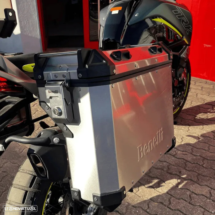 Benelli TRK 702 - 11
