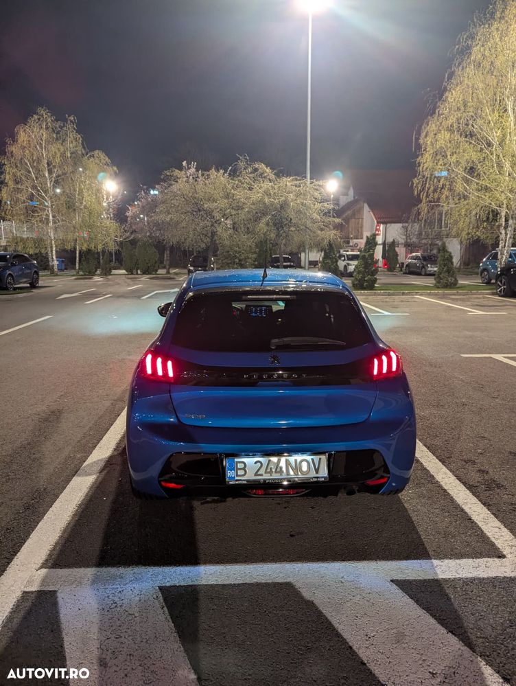 Peugeot 208 1.2 L PureTech STT Allure - 9