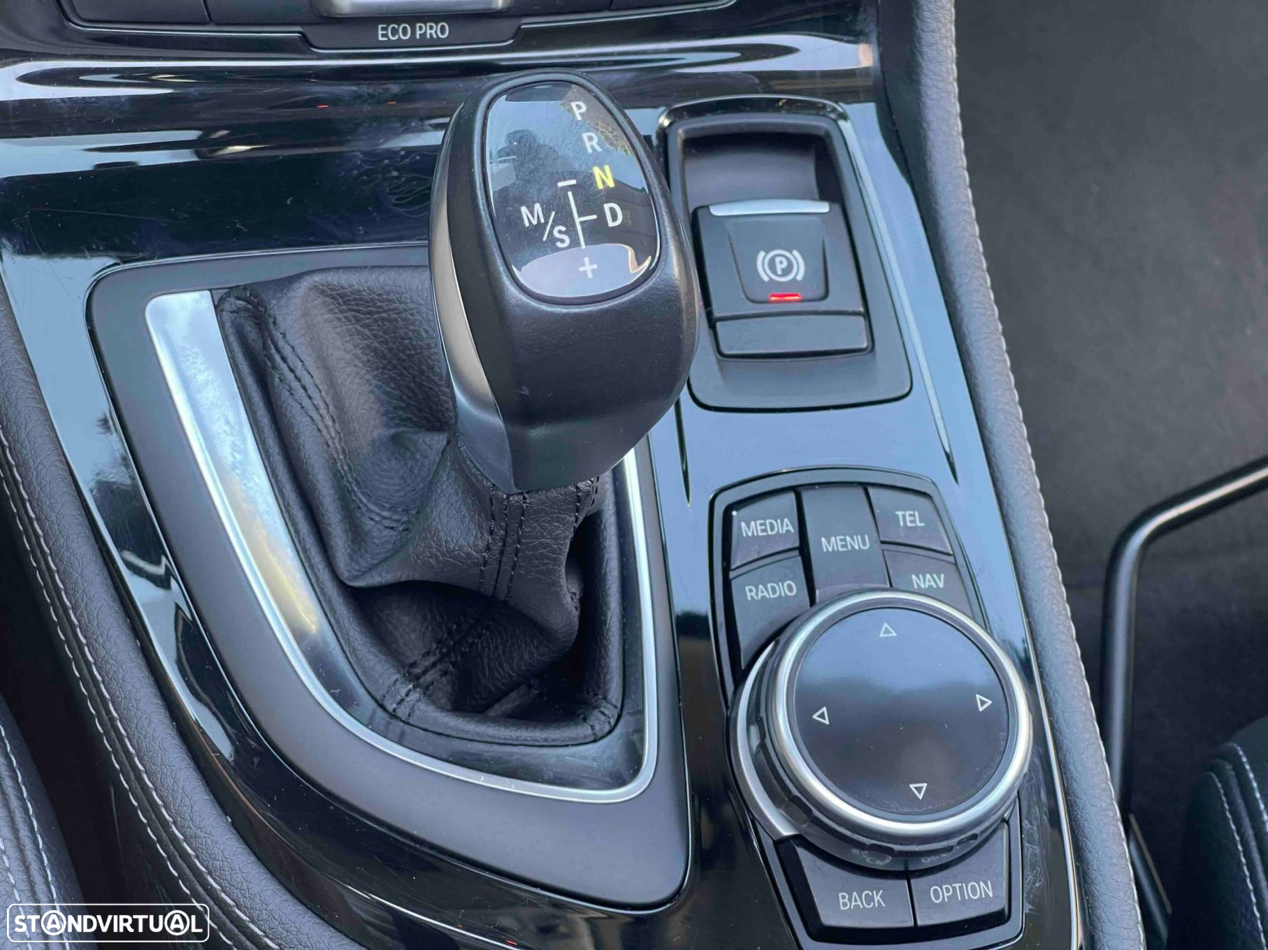 BMW 218 Active Tourer d Line Luxury Auto - 55