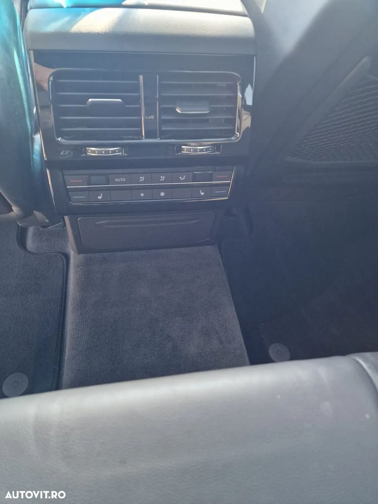 Volkswagen Touareg 3.0 V6 e-Hybrid 4Motion Aut. Elegance - 20