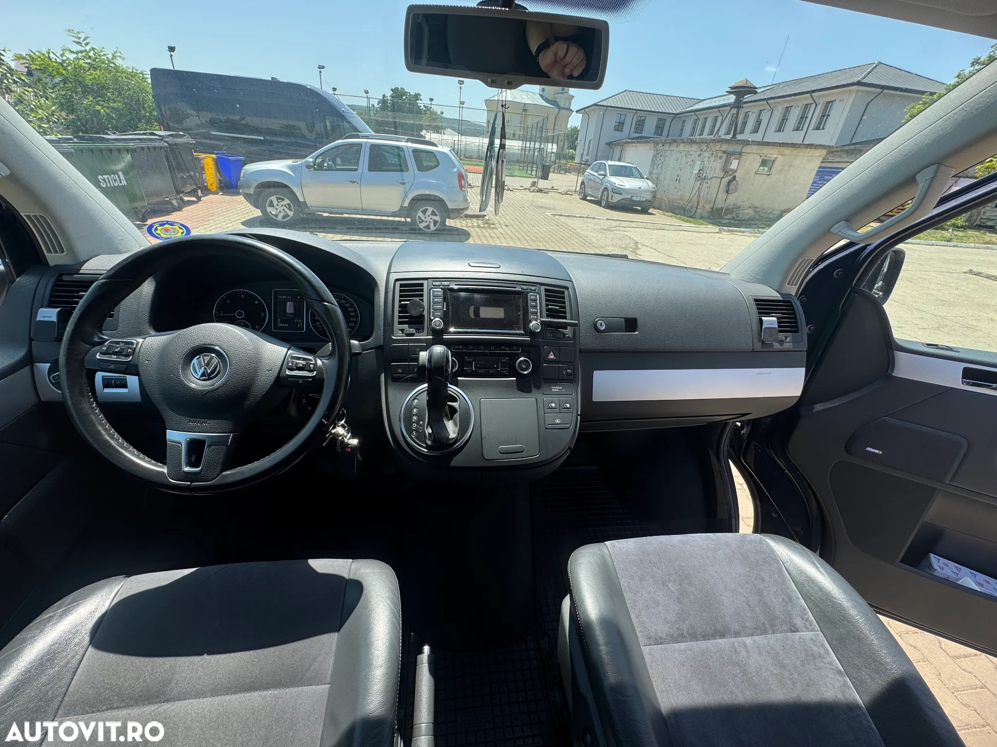 Volkswagen Multivan - 6