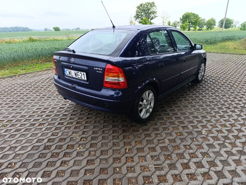 Opel Astra - 3
