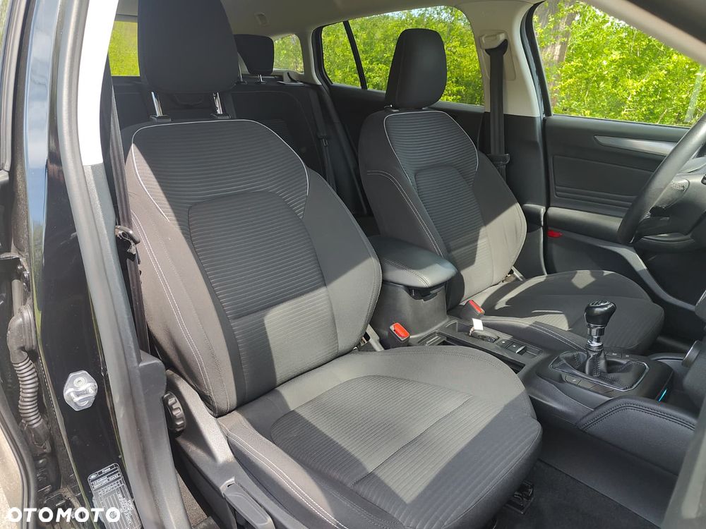 Ford Focus 1.0 EcoBoost Titanium - 25