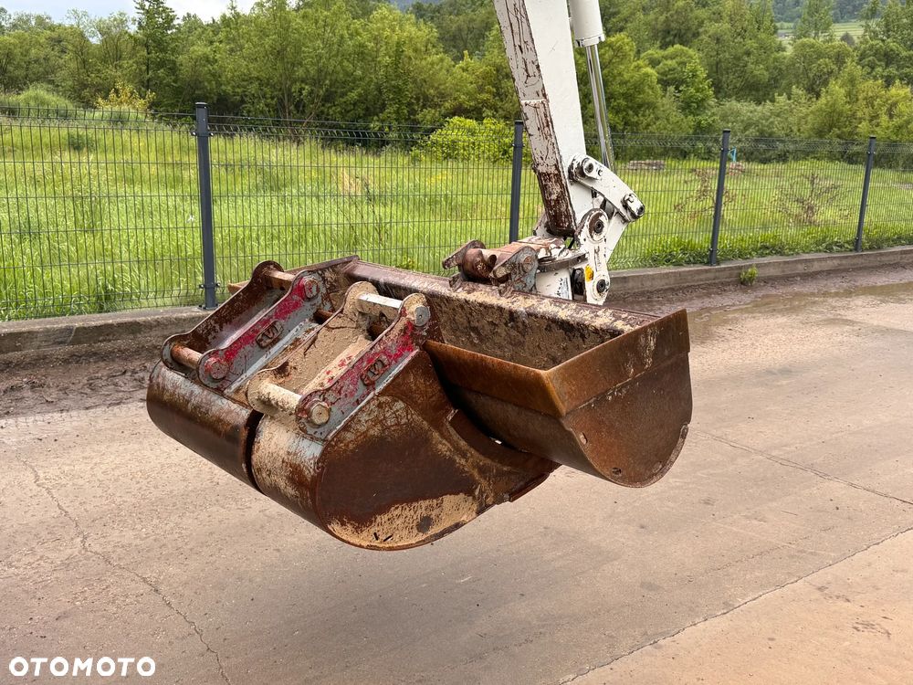 Takeuchi TB 240 - 6