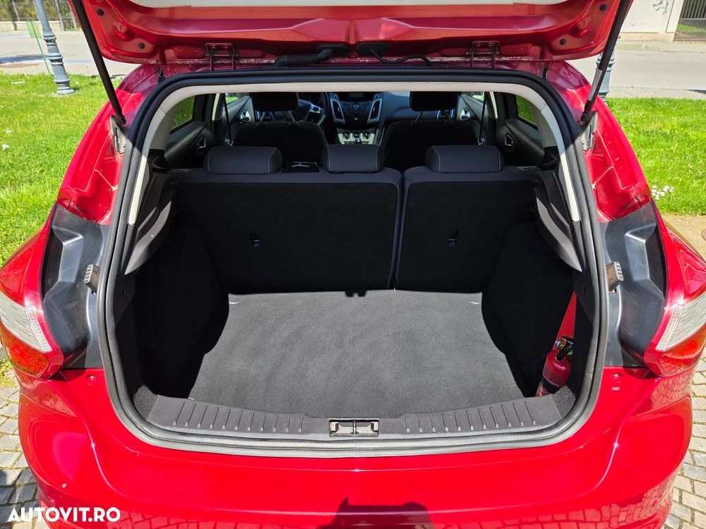 Ford Focus - 16