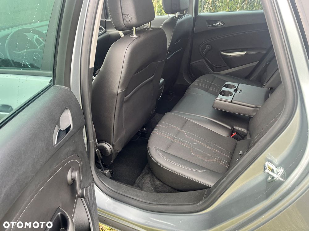 Opel Astra - 14