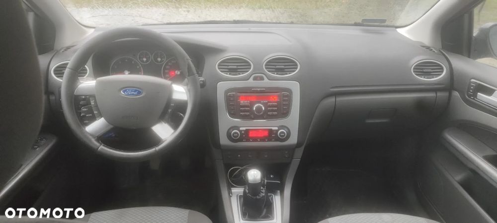 Ford Focus 1.6 Platinium X - 9