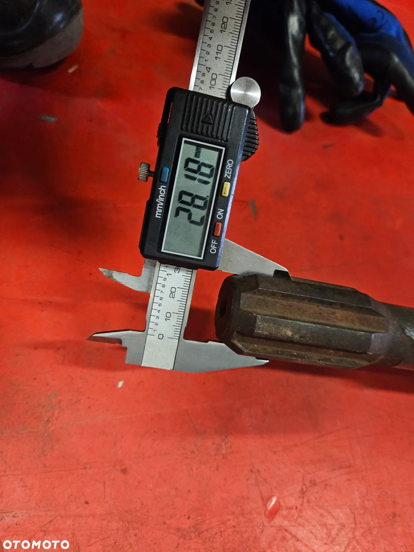 Wał napędowy przedni napęd MF 6180 6190 - 3