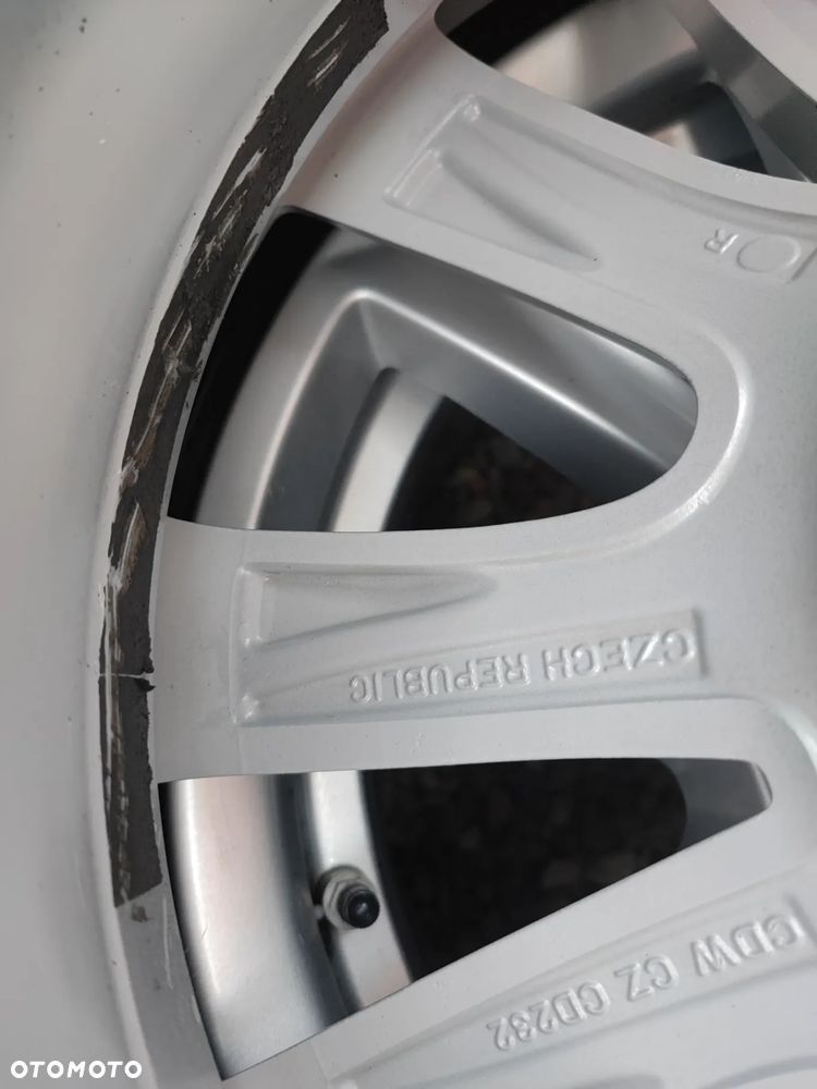 BMW F06 / F10 / F10N / F11 / F12 / F13 ORYGINALNY KOMPLET ALUFELG STYLING 236 4X17 8Jx17EH2+IS30 + OPONY ZIOMWE / WIELOSEZONOWE + CZUJNIKI TMPS O NR. 6 780 720 OEM W DOBRYM STANIE - 31