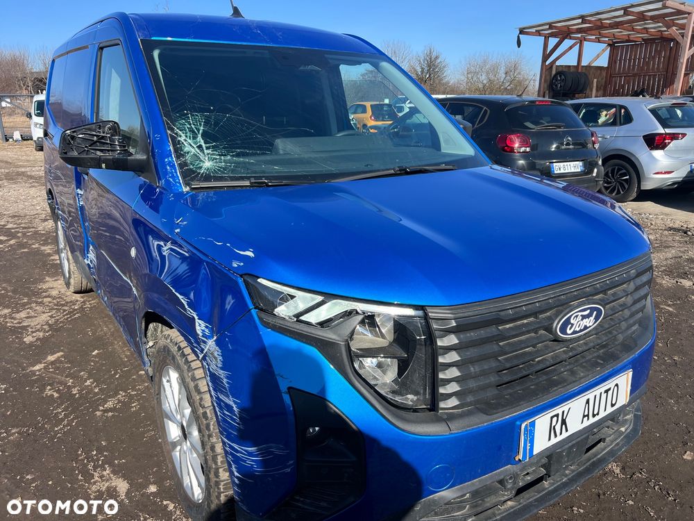 Ford Transit courier automat - 3