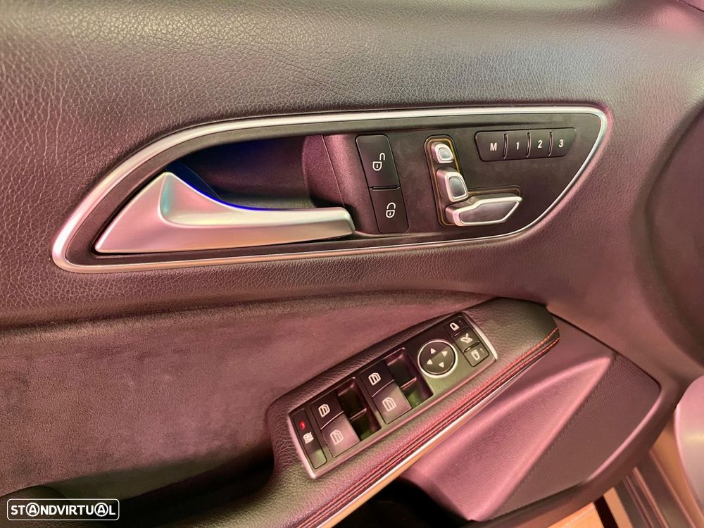 Mercedes-Benz A 45 AMG 4Matic Speedshift 7G-DCT - 16