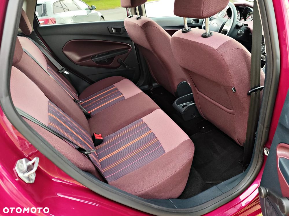 Ford Fiesta 1.25 Titanium - 33