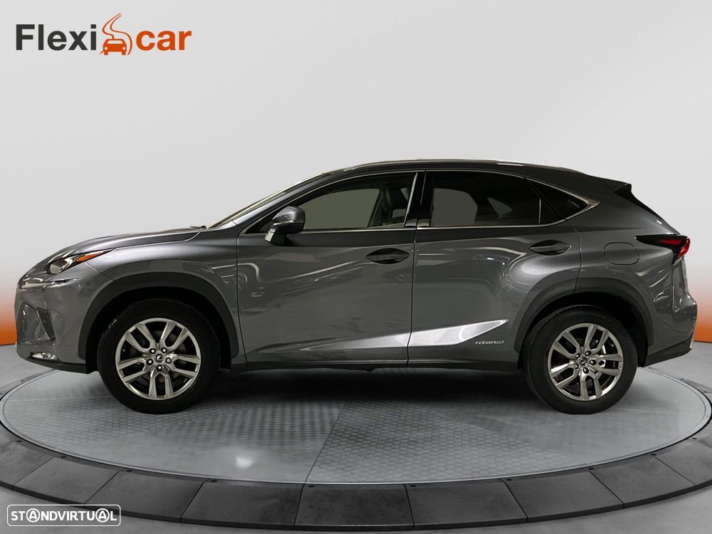 Lexus NX 300h Executive+ - 3