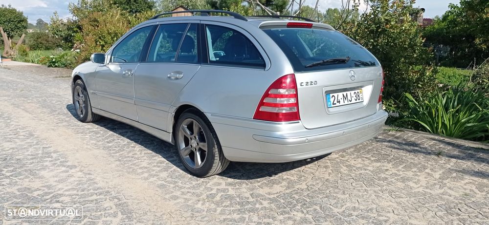 Mercedes-Benz C 220 CDi Avantgarde Aut. - 2