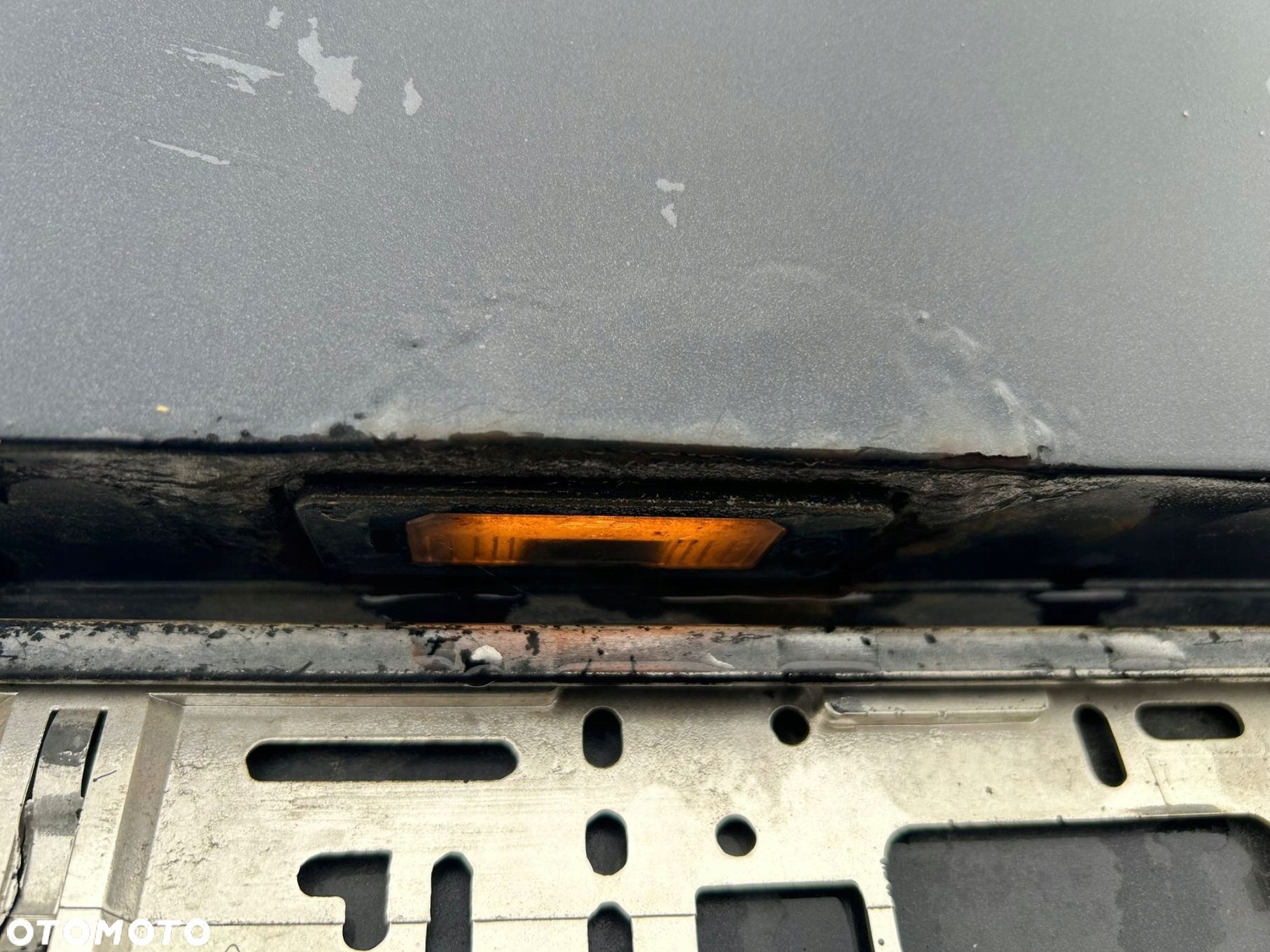 ZDERZAK TYŁ TYLNY BMW E39 SEDAN PRZEDLIFT 303/9 - 3