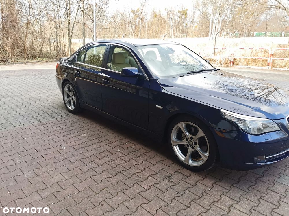 BMW Seria 5 523i Edition Exclusive - 5