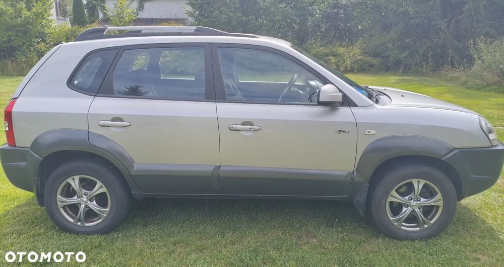 Hyundai Tucson - 2