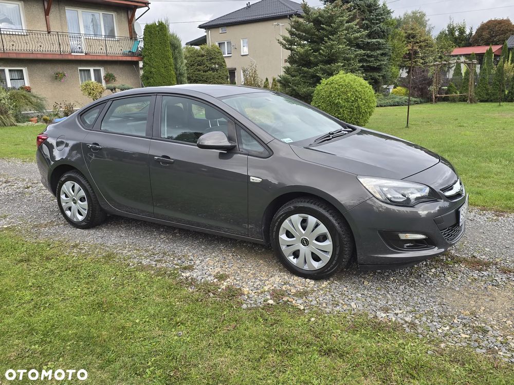 Opel Astra IV 1.4 T Enjoy EU6 - 26