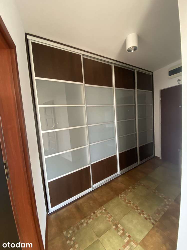 62,8 m² w Ursusie ze stałą zabudową. Urządź je po swojemu !