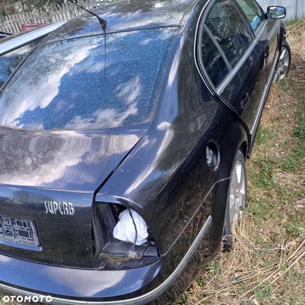Części do Skody Superb I 1.9 TDI lampy maska drzwi klapa zawieszenie szyba - 3