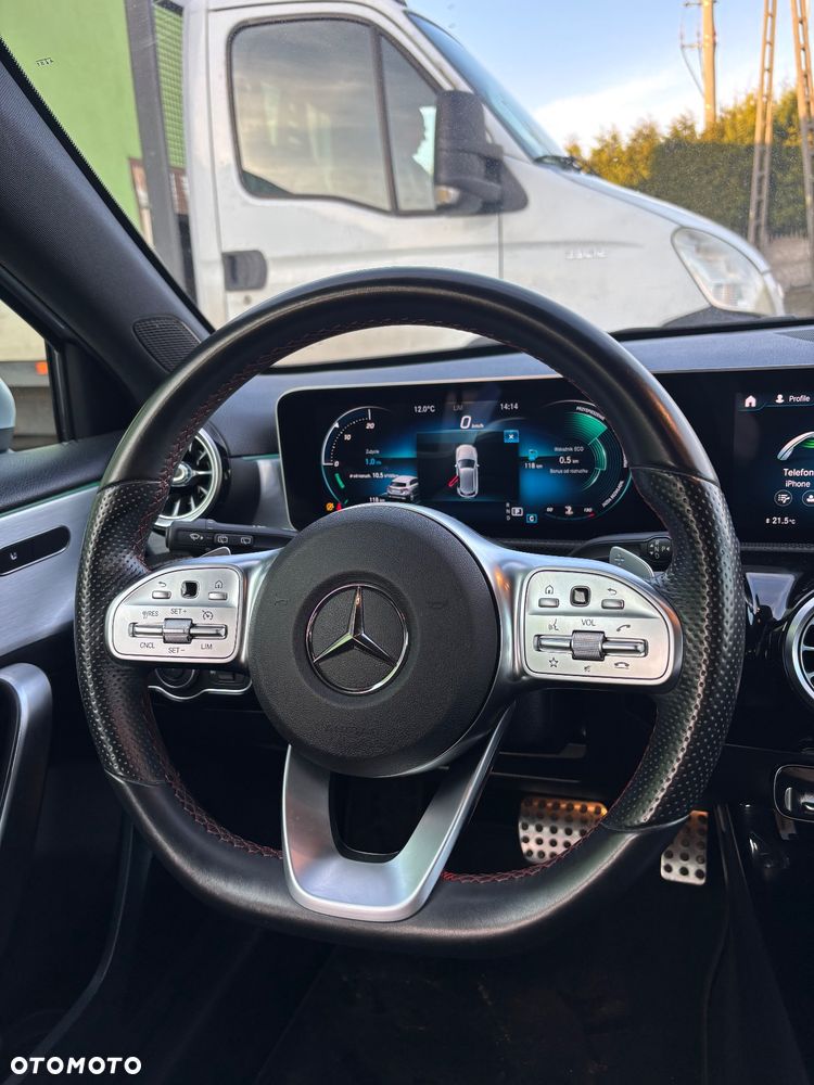 Mercedes-Benz Klasa A 180 d 7G-DCT AMG Line - 12