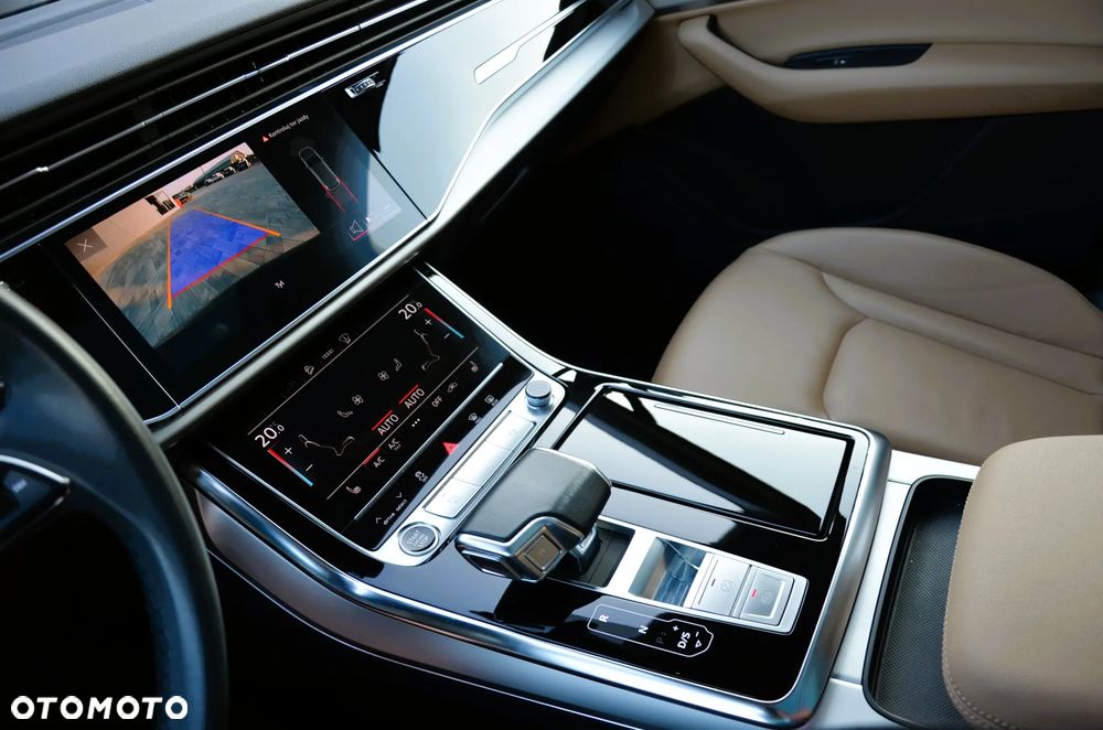 Audi Q7 - 28