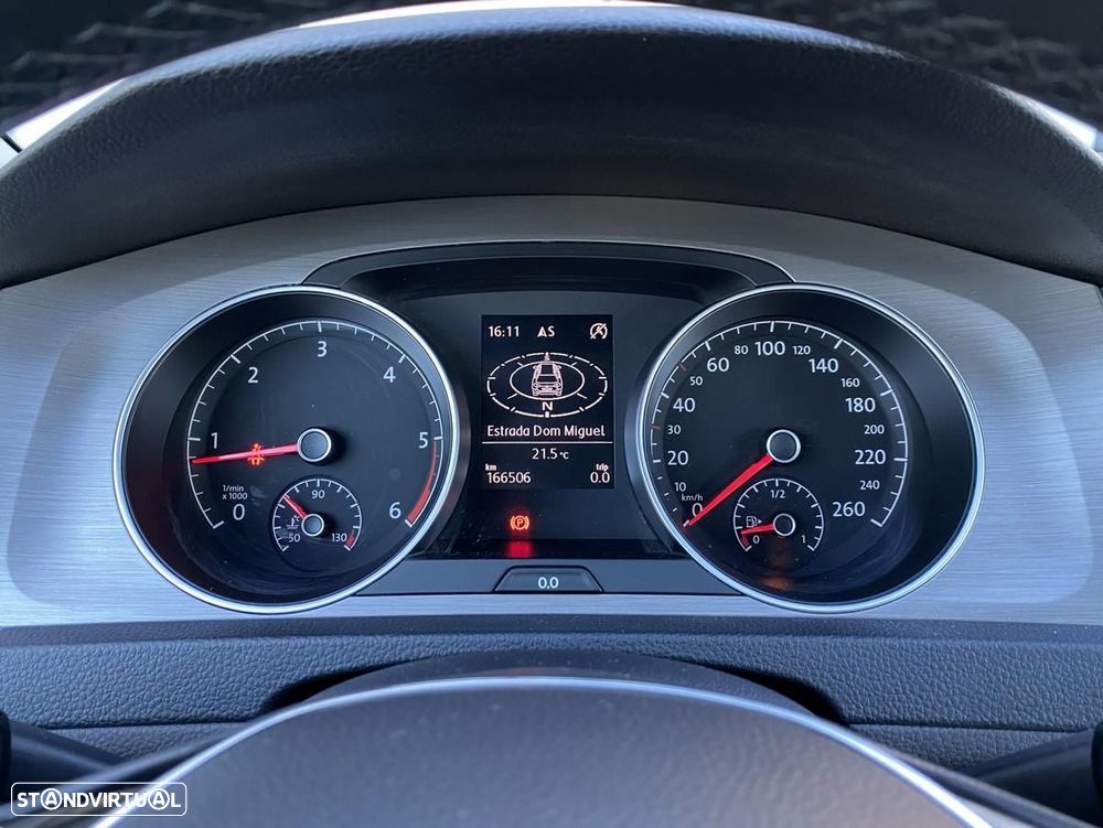 VW Golf Variant 1.6 TDi GPS Edition - 21