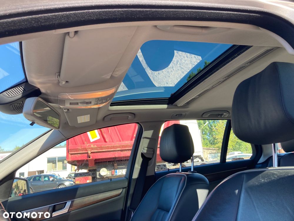 Mercedes-Benz Klasa C 220 CDI DPF Automatik BlueEFFICIENCY Elegance - 5