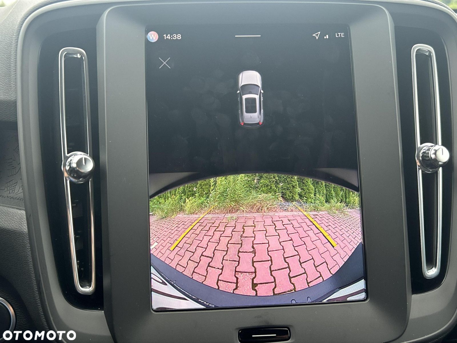 Volvo XC 40 - 21