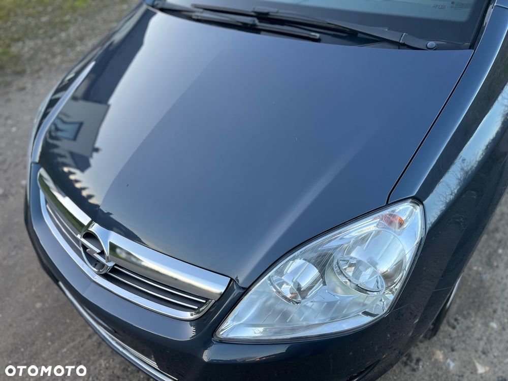 Opel Zafira 1.6 - 18