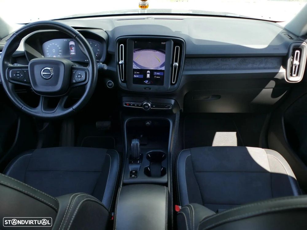 Volvo XC 40 2.0 D3 Geartronic - 40