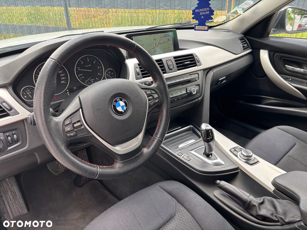 BMW Seria 3 316d - 19