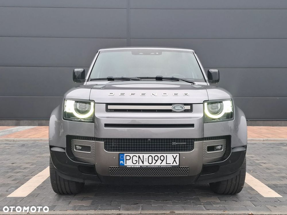 Land Rover Defender 2021 photo 3