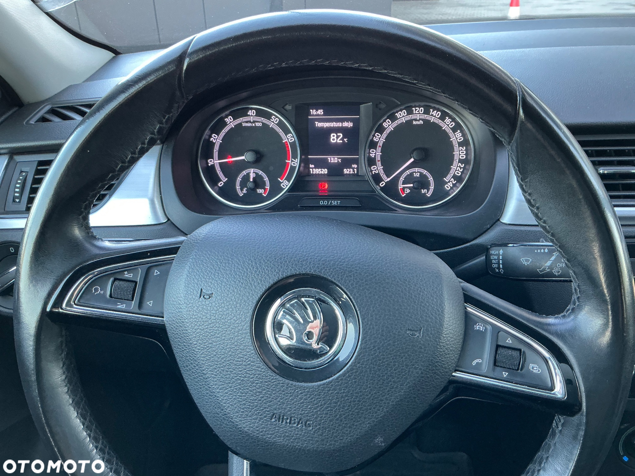 Skoda RAPID 1.0 TSI Ambition - 35
