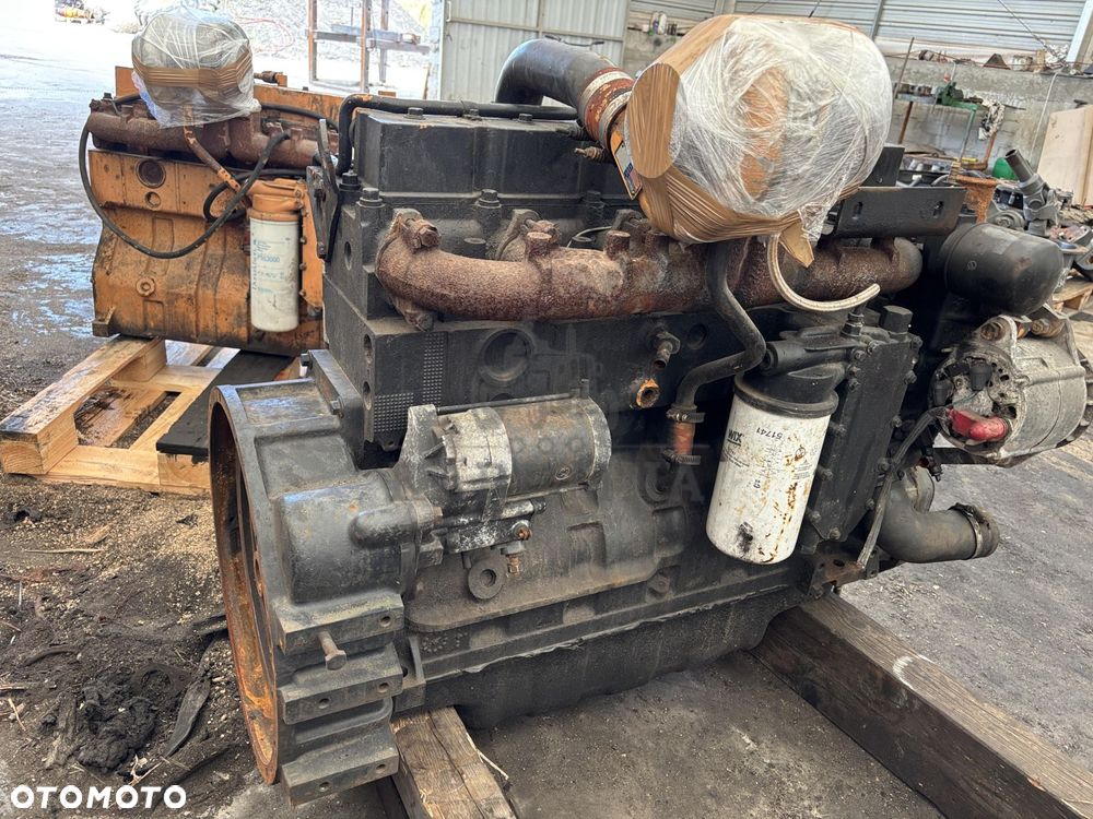 Cummins 6CT  6CTA  6CTAA 8.3  6T830 6T-830 - silnik kompletny - 2