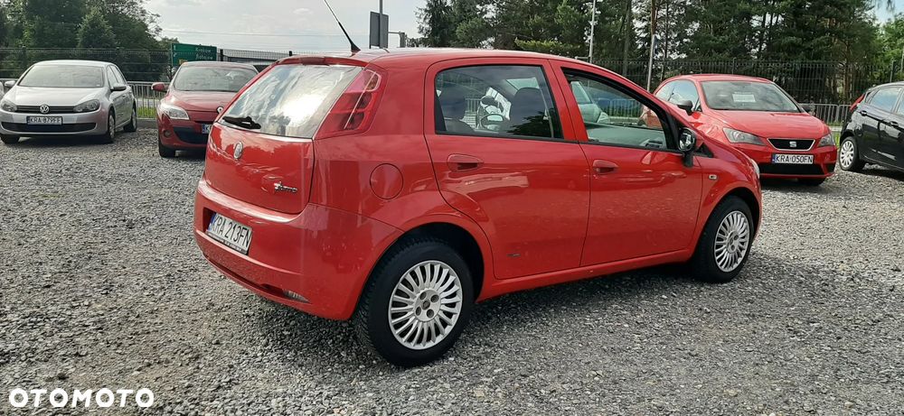 Fiat Grande Punto - 6