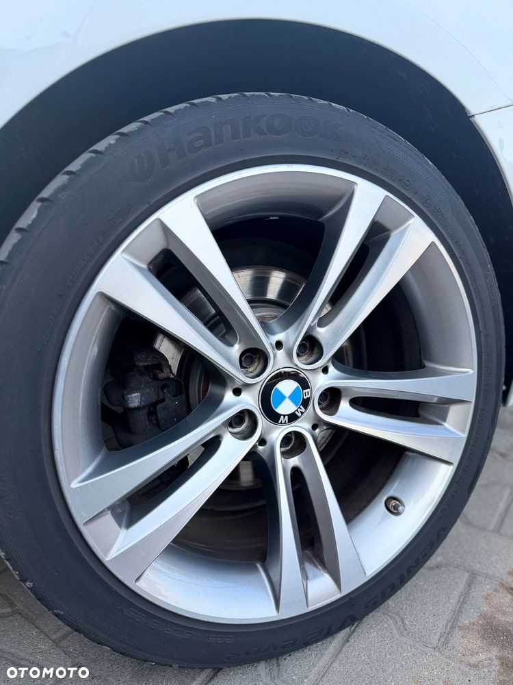 BMW Seria 3 318d Sport Line - 17