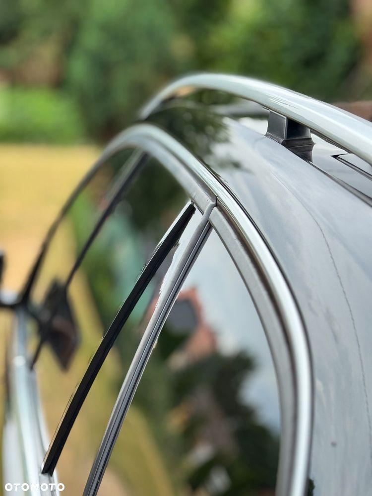 Mercedes-Benz Klasa E 350 CDI BlueEff Avantgarde - 17