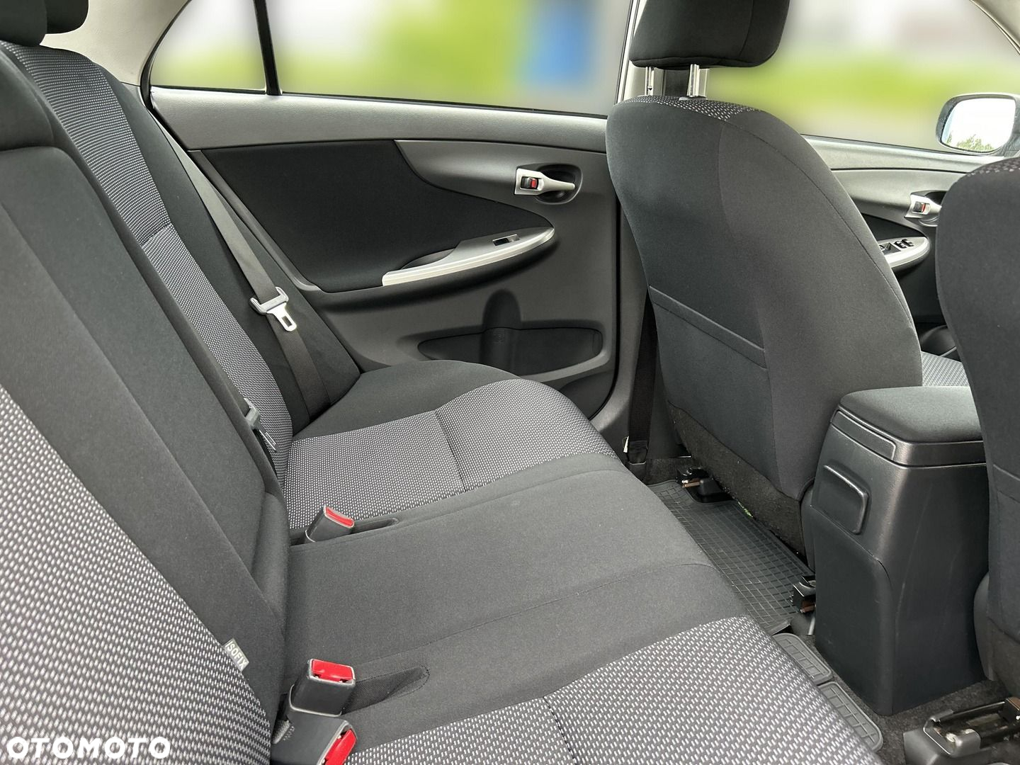 Toyota Corolla 1.6 Premium - 10
