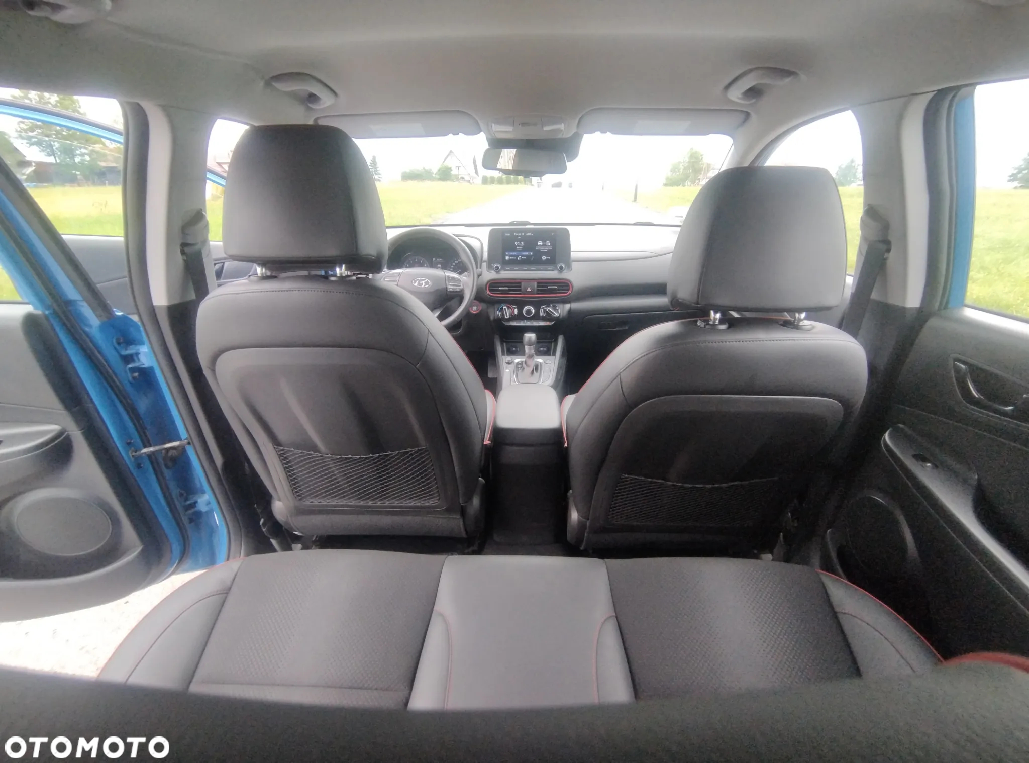 Hyundai Kona - 32