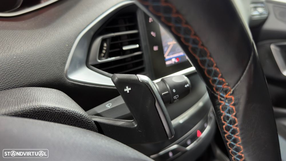 Peugeot 308 PureTech 130 GPF EAT8 Stop & Start Tech Edition - 22