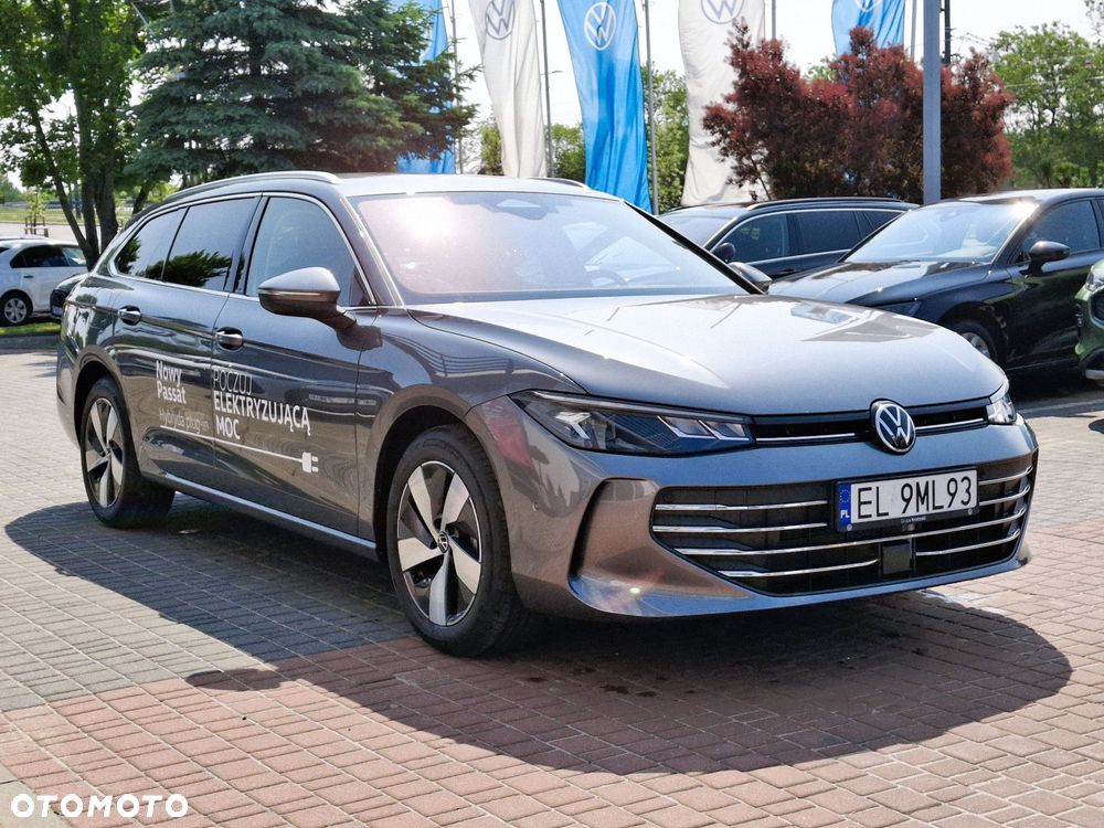 Volkswagen Passat - 3