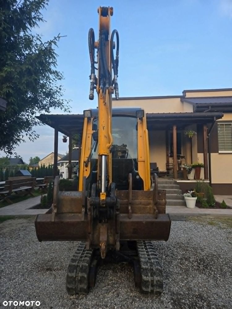 JCB 8020 - 10